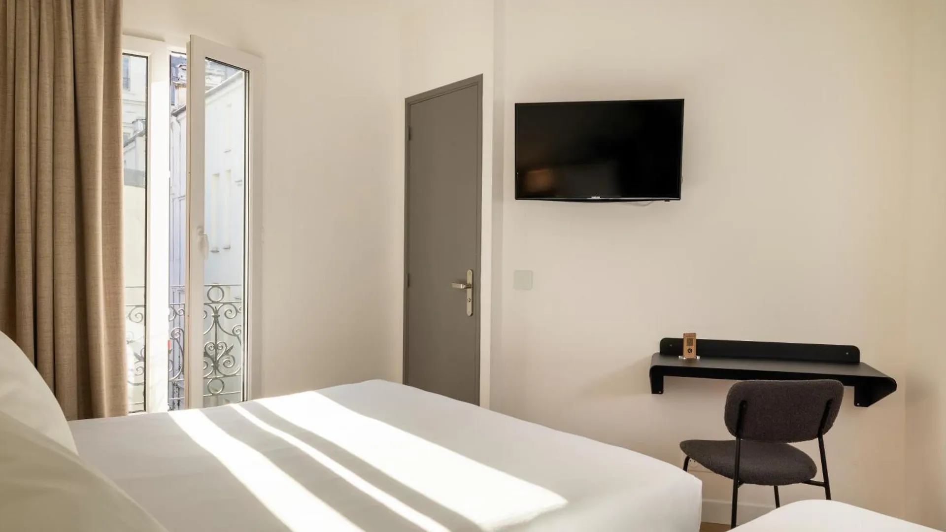 Hotel Korner Etoile Paryż
